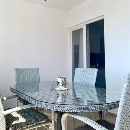 *new Apartment* Petra דירה *