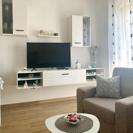 *new Apartment* Petra דירה *