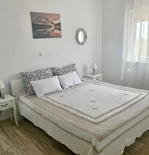 *new Apartment* Petra * Hvar Town