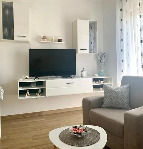 *new Apartment* Petra Apartmán *